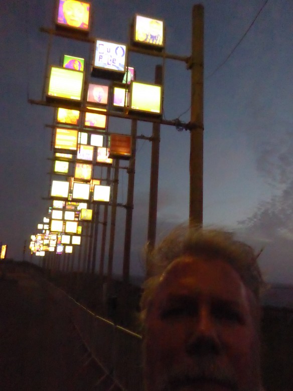 0B05E8B6-0B0A-405D-AF65-E2B3F440BFE2